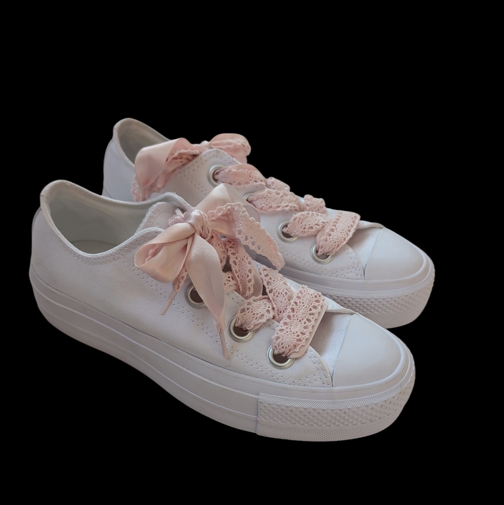 Converse Chuck Taylor All Star Lift Platform Crochet Lace Sneakers 7 White Pink